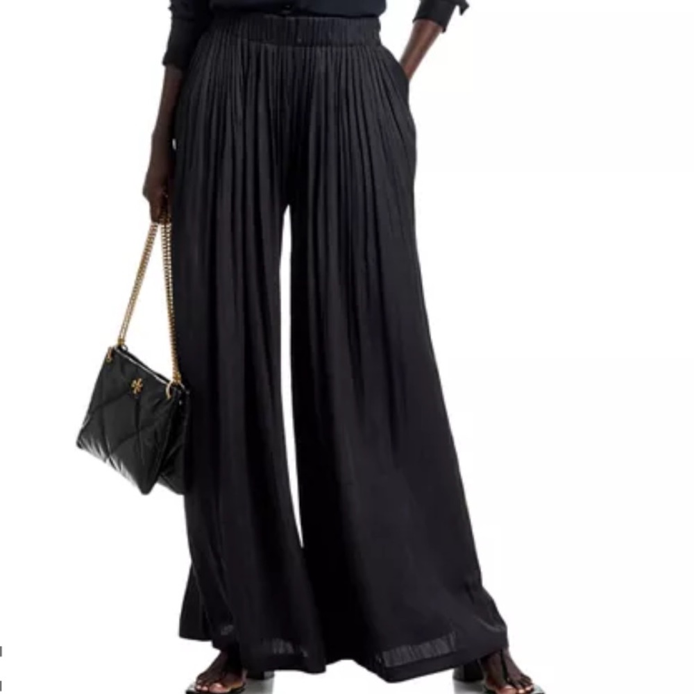 L'AGENCE Haylo Satin Pant in Black